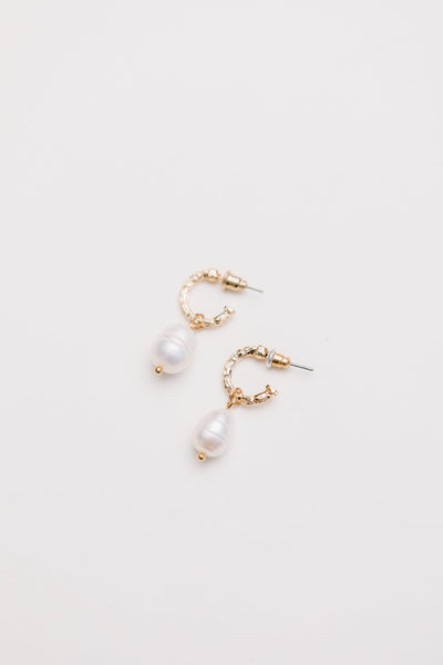 Drops Of Pearl Earrings