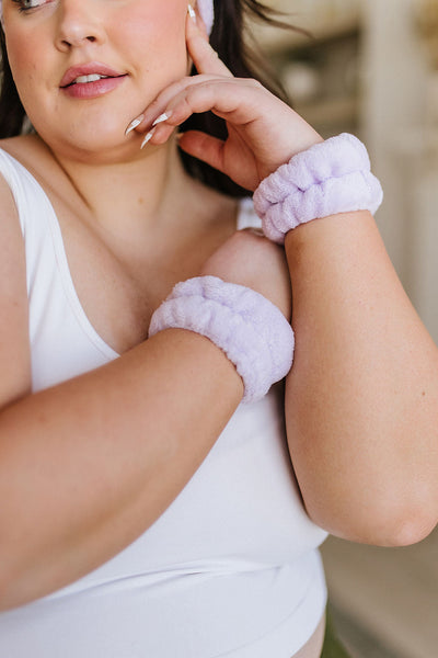 Effortless Days Stretchy Headband & Wristband Set in Lilac