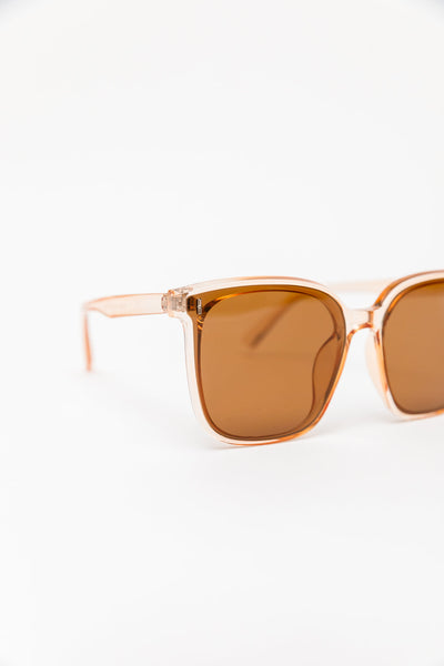 Eye On You Sunglasses in Coral Brown