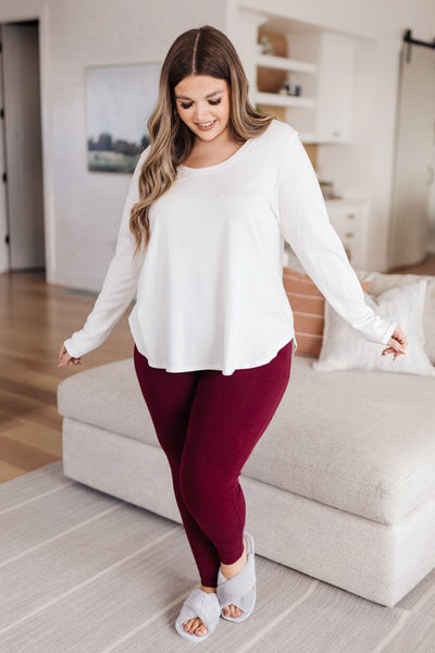 Living in Style High Waist Leggings in Burgundy