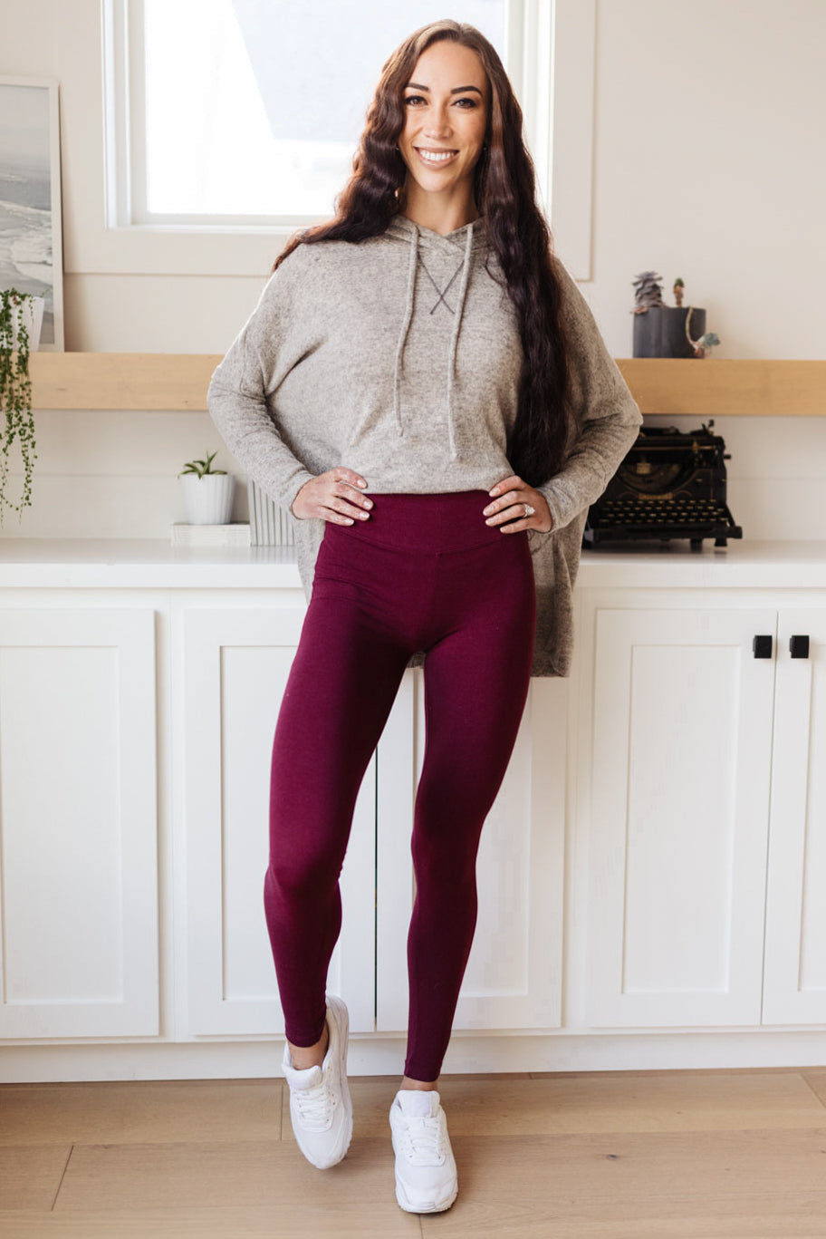 Living in Style High Waist Leggings in Burgundy