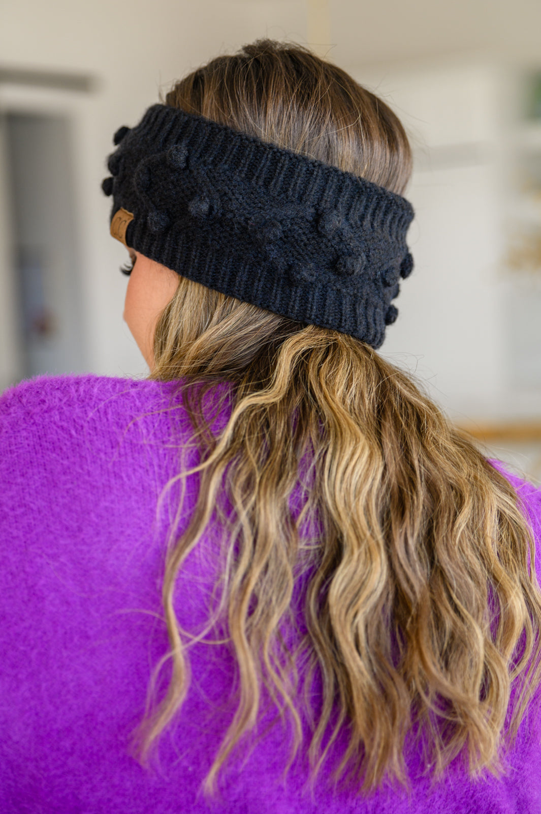 Pom Knit Headwrap In Black