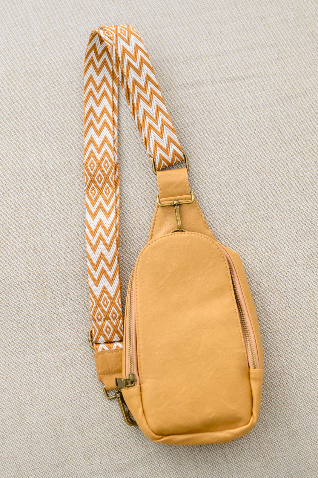 Rowan Sling Bag In Camel