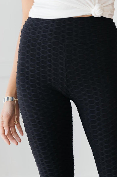 Seamlessly Cool Leggings in Black