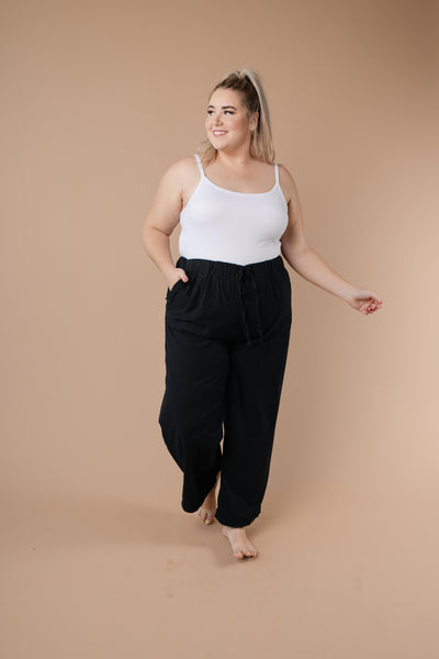 Transitions Cropped Pants In Black